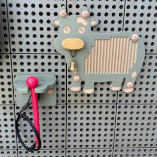 Masterkidz MASTERKIDZ Guiro Instrument Muzyczny Krowa Akcesoria Do Tablicy STEM