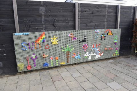 Masterkidz MASTERKIDZ Zestaw Kołeczki w kształcie figur geometrycznych 64szt do tablic STEM