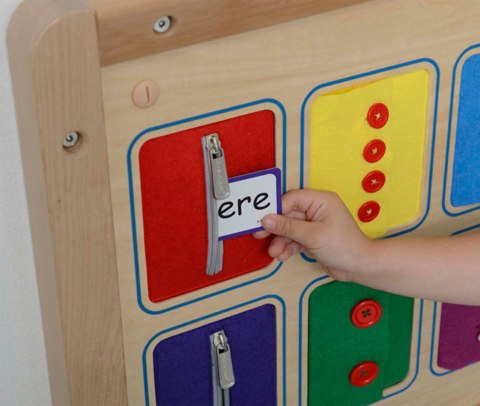 Masterkidz MASTERKIDZ Tablica Ścienna Otwieranie I Zamykanie Zamków Suwaki Guziki Montessori