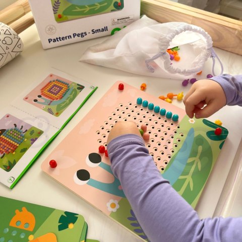 Tooky Toy TOOKY TOY Układanka z Pinezkami Kołki Wpinaczka